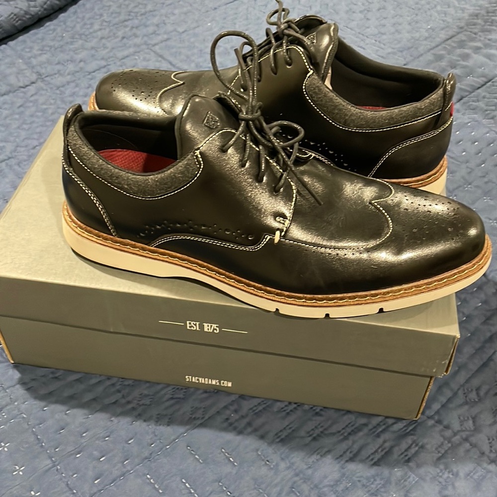 Stacy Adams casual dress shoe